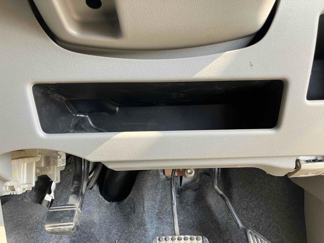 ピクシススペース 　キーレスエントリー　アイドリングストップ　電動格納ミラー　ベンチシート　ＣＶＴ　ＣＤ　アルミホイール　エアコン　パワーステアリング　パワーウィンドウ（7枚目）