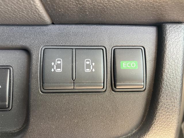 セレナ ハイウェイスター　Ｖセレ＋セーフティＩＩ　ＳＨＶ　ＥＴＣ　全周囲カメラ　ナビ　クリアランスソナー　オートクルーズコントロール　レーンアシスト　衝突被害軽減システム　両側電動スライドドア　オートライト　ＬＥＤヘッドランプ　スマートキー　電動格納ミラー（10枚目）