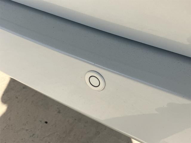 セレナ ハイウェイスター　Ｖセレ＋セーフティＩＩ　ＳＨＶ　ＥＴＣ　全周囲カメラ　ナビ　クリアランスソナー　オートクルーズコントロール　レーンアシスト　衝突被害軽減システム　両側電動スライドドア　オートライト　ＬＥＤヘッドランプ　スマートキー　電動格納ミラー（41枚目）
