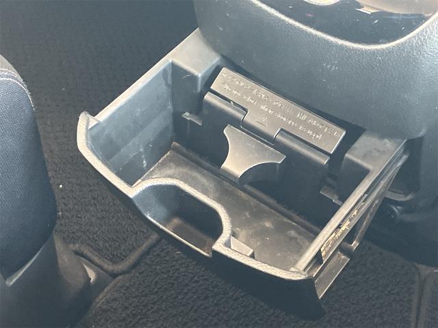 セレナ ハイウェイスター　Ｖセレ＋セーフティＩＩ　ＳＨＶ　ＥＴＣ　全周囲カメラ　ナビ　クリアランスソナー　オートクルーズコントロール　レーンアシスト　衝突被害軽減システム　両側電動スライドドア　オートライト　ＬＥＤヘッドランプ　スマートキー　電動格納ミラー（47枚目）