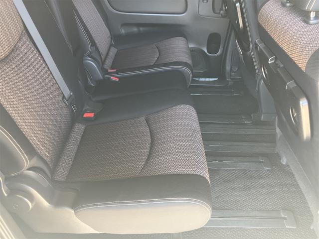 セレナ ハイウェイスター　Ｖセレ＋セーフティＩＩ　ＳＨＶ　ＥＴＣ　全周囲カメラ　ナビ　クリアランスソナー　オートクルーズコントロール　レーンアシスト　衝突被害軽減システム　両側電動スライドドア　オートライト　ＬＥＤヘッドランプ　スマートキー　電動格納ミラー（72枚目）