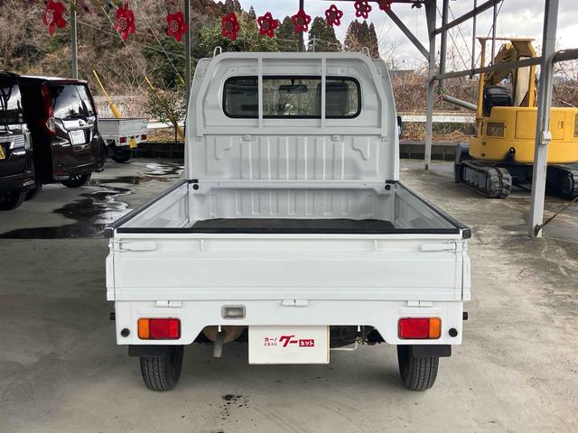キャリイトラック ＫＣ　軽トラ　４ＷＤ　５速マニュアル　エアコン　パワーステアリング　三方開　ヘッドライトレベライザー（5枚目）