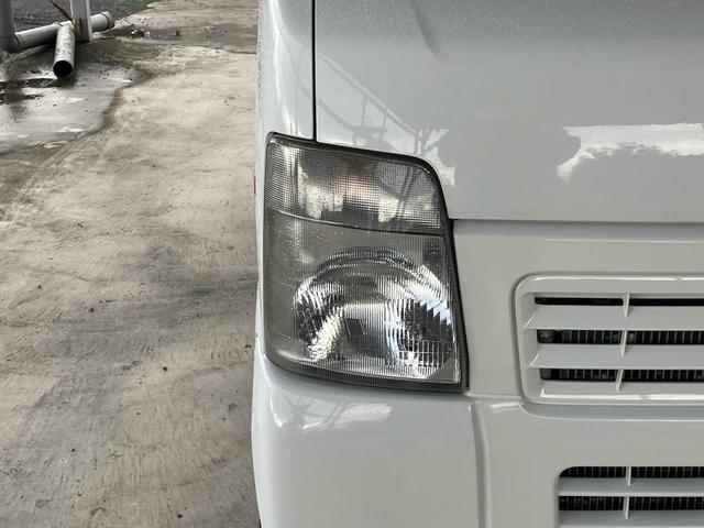 キャリイトラック ＫＣ　軽トラ　４ＷＤ　５速マニュアル　エアコン　パワーステアリング　三方開　ヘッドライトレベライザー（7枚目）