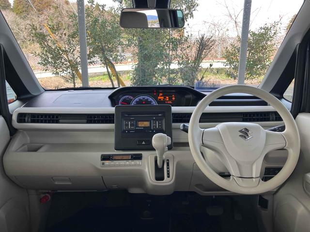 ワゴンＲ ハイブリッドＦＸ　レーンアシスト　衝突被害軽減システム　オートライト　スマートキー　アイドリングストップ　電動格納ミラー　シートヒーター　ベンチシート　ＣＶＴ　盗難防止システム　ＡＢＳ　ＥＳＣ　ＣＤ（2枚目）