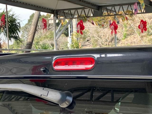 ワゴンＲ ハイブリッドＦＸ　レーンアシスト　衝突被害軽減システム　オートライト　スマートキー　アイドリングストップ　電動格納ミラー　シートヒーター　ベンチシート　ＣＶＴ　盗難防止システム　ＡＢＳ　ＥＳＣ　ＣＤ（31枚目）