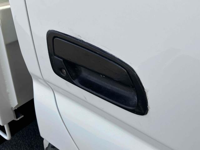 トヨエース 　トラック　ダンプ　ＥＴＣ　エアコン　パワーウィンドウ　パワステ　５速マニュアル　積載量２０００ｋｇ（10枚目）