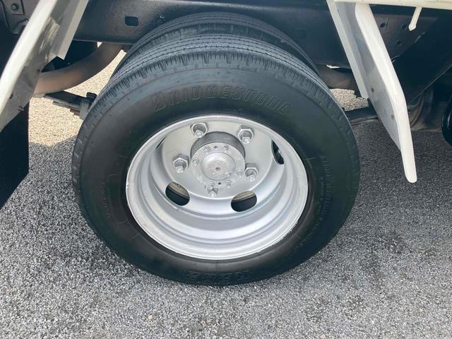 トヨエース 　トラック　ダンプ　ＥＴＣ　エアコン　パワーウィンドウ　パワステ　５速マニュアル　積載量２０００ｋｇ（16枚目）