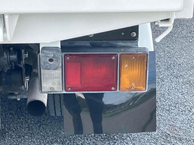 トヨエース 　トラック　ダンプ　ＥＴＣ　エアコン　パワーウィンドウ　パワステ　５速マニュアル　積載量２０００ｋｇ（21枚目）