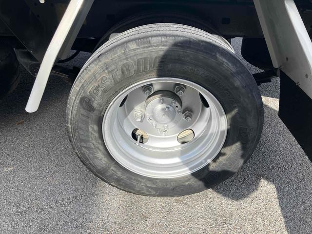 トヨエース 　トラック　ダンプ　ＥＴＣ　エアコン　パワーウィンドウ　パワステ　５速マニュアル　積載量２０００ｋｇ（25枚目）