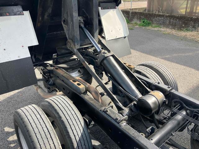 トヨエース 　トラック　ダンプ　ＥＴＣ　エアコン　パワーウィンドウ　パワステ　５速マニュアル　積載量２０００ｋｇ（32枚目）