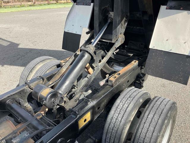 トヨエース 　トラック　ダンプ　ＥＴＣ　エアコン　パワーウィンドウ　パワステ　５速マニュアル　積載量２０００ｋｇ（34枚目）