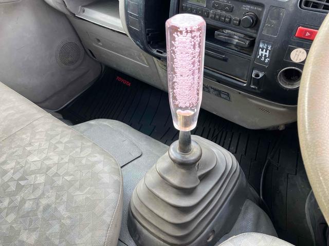 トヨエース 　トラック　ダンプ　ＥＴＣ　エアコン　パワーウィンドウ　パワステ　５速マニュアル　積載量２０００ｋｇ（42枚目）