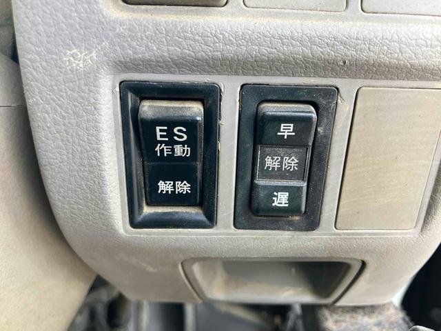 トヨエース 　トラック　ダンプ　ＥＴＣ　エアコン　パワーウィンドウ　パワステ　５速マニュアル　積載量２０００ｋｇ（54枚目）