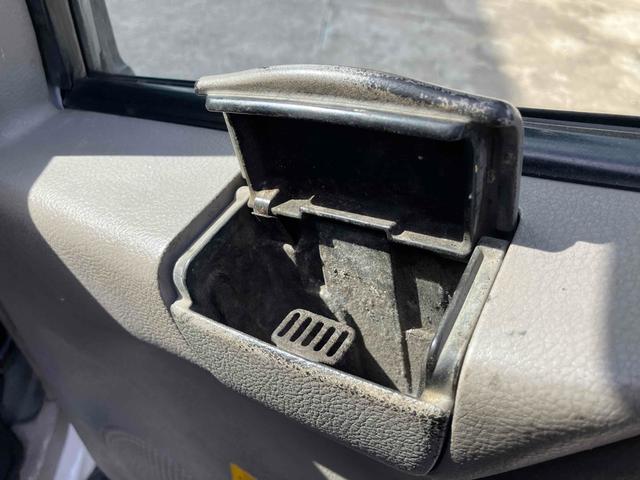 トヨエース 　トラック　ダンプ　ＥＴＣ　エアコン　パワーウィンドウ　パワステ　５速マニュアル　積載量２０００ｋｇ（56枚目）