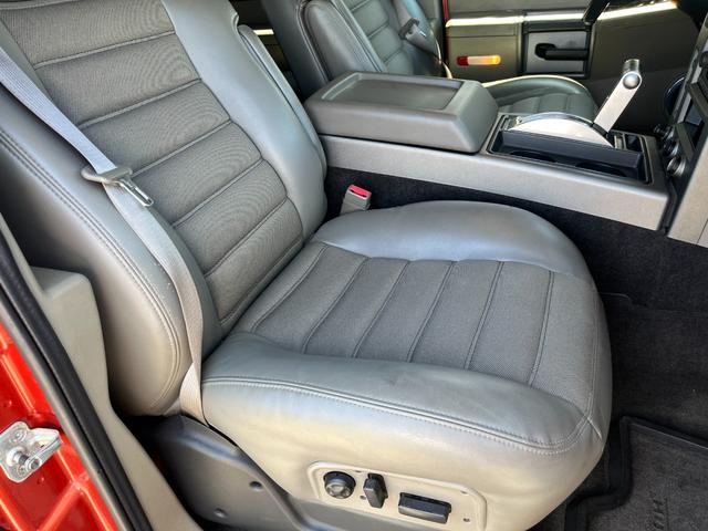 ハマーＨ２ ラグジュアリーパッケージ　自社ＭＡＤ　ＯＦＦ　ＢＬＡＣＫ　ＣＵＳＴＯＭＳ　ワンオフ６本出しマフラー　Ｒ２４ホイール（54枚目）
