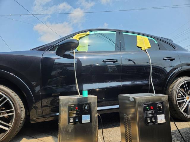 スカイライン ３７０ＧＴ　ＩＤＥＡＬエアサス搭載　構造変更取得済み　ＳＰＯＲＺＡ２０インチホイール　ＢＥＷＩＴＨサウンドシステム　ＲＯＺＥＬエアロパーツ装着　リアスポイラー　ルーフ　ドアミラー３Ｄカーボンペイント（68枚目）