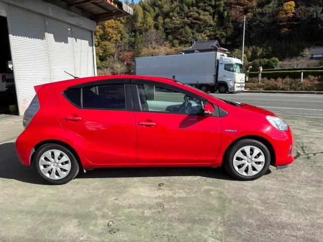 アクア Ｓ　スマートエントリー　ナビレディパッケージ　ミラーウインカー　フォグランプ　ＥＴＣ（4枚目）