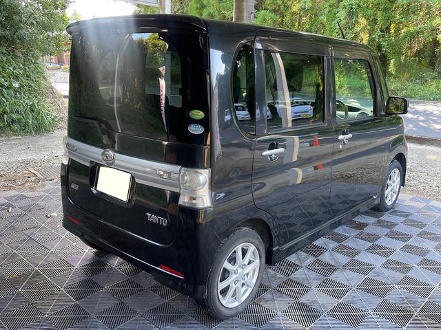 タント カスタムＸスペシャル　ナビ　バックカメラ　片側パワースライドドア　スマートキー　盗難防止装置　ＡＢＳ　衝突安全ボデイ　Ｂｌｕｅｔｏｏｔｈ（8枚目）