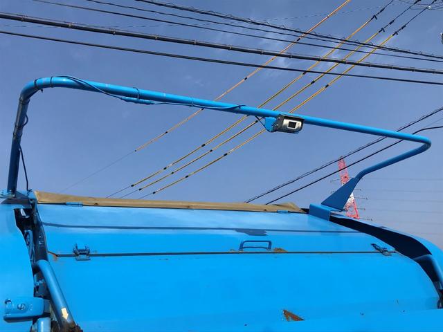 パッカー車 バックカメラ ETC フォグライト ラジオ(8枚目)