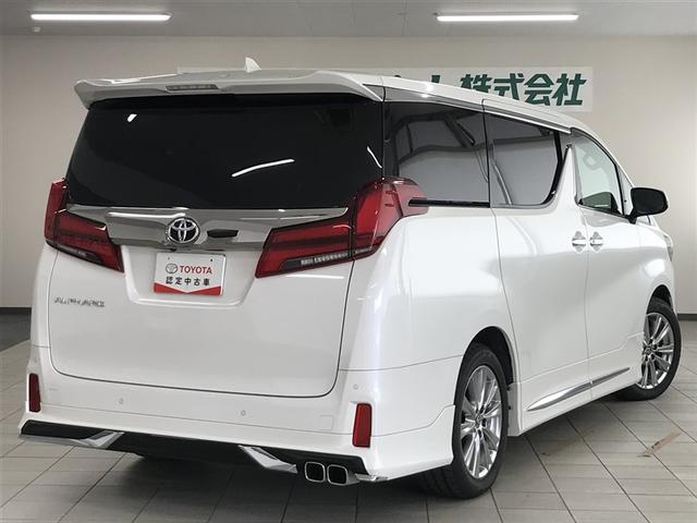アルファード 2.5S タイプゴールド イモビ バックモニタ- LEDランプ WSR リアオートエアコン エアコン 横滑防止装置 エアロ アルミ パワーウィンドウ メディアプレイヤー接続 ABS キーレス 3列シート エアバッグ パワステ(6枚目)