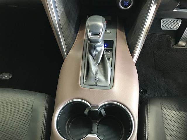 ハリアー G レザーパッケージ 地デジTV AUX 盗難防止装置 クルコン 横滑り防止装置 Rカメラ Pシート キーレス エアバッグ LED スマートキー ABS メモリーナビ ETC ドラレコ アルミ プリクラ(12枚目)