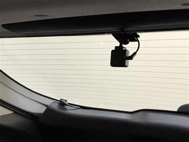 ヤリスクロス ハイブリッドＺ　ドライブレコーダ　インテリジェントキー　アルミホイル　ＬＥＤライト　リアカメラ　クルーズコントロール　横滑り防止システム　ナビＴＶ　メモリーナビゲーション　電動シ－ト　パワステ　オートエアコン　ＡＢＳ（23枚目）