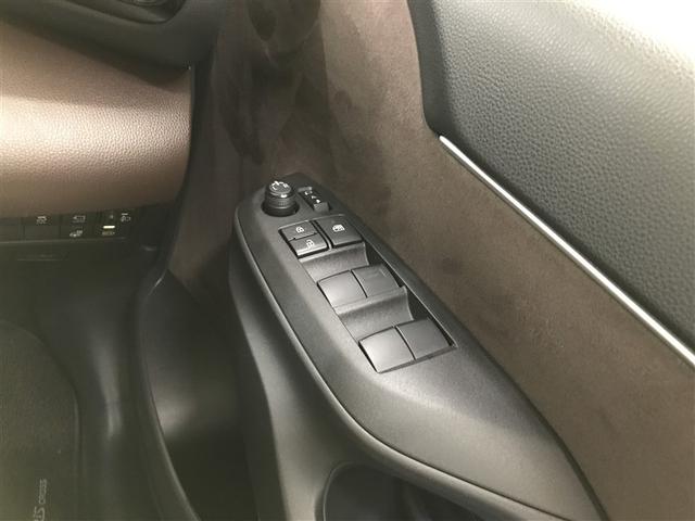 ヤリスクロス ハイブリッドＺ　ドライブレコーダ　インテリジェントキー　アルミホイル　ＬＥＤライト　リアカメラ　クルーズコントロール　横滑り防止システム　ナビＴＶ　メモリーナビゲーション　電動シ－ト　パワステ　オートエアコン　ＡＢＳ（24枚目）