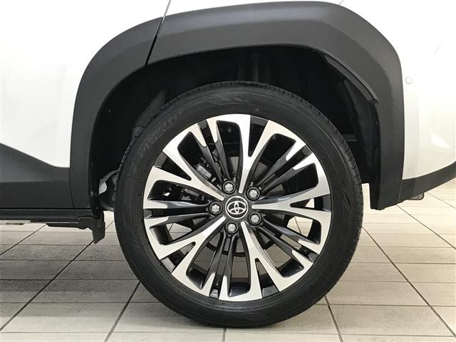 ヤリスクロス ハイブリッドＺ　ドライブレコーダ　インテリジェントキー　アルミホイル　ＬＥＤライト　リアカメラ　クルーズコントロール　横滑り防止システム　ナビＴＶ　メモリーナビゲーション　電動シ－ト　パワステ　オートエアコン　ＡＢＳ（30枚目）