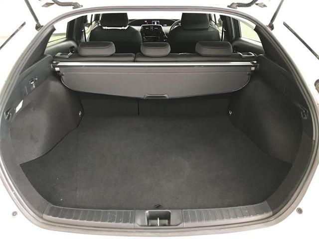 プリウス Ｓ　ＥＴＣ車載器　イモビ　プリクラッシュ　運転席助手席エアバック　インテリキー　ＬＥＤヘッドライト　エアバッグ　ＡＢＳ　オートエアコン　オートクルーズ　キーレスエントリー　ＥＳＣ　レンタアップ　ＰＷ　ＰＳ（19枚目）