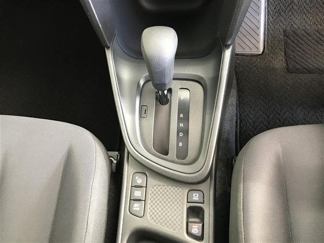 ヤリスクロス ハイブリッドＸ　衝突被害軽減ブレーキ　ＡＢＳ　横滑り防止機能　エアバッグ　パワーウインドウ　バックモニター　ドライブレコーダー　盗難防止システム　インテリキー　エアコン　キーレスエントリーキー　パワーステアリング（12枚目）