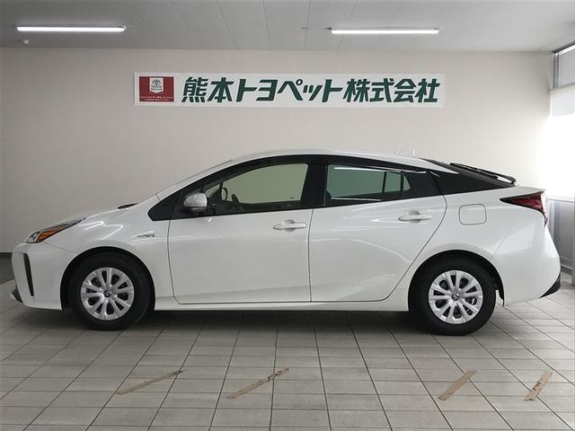 プリウス Ｓ　ＤＶＤ再生機能　ＥＳＣ　スマートキ－　地デジ　メモリーナビゲーション　ＬＥＤヘッドライト　フルオートエアコン　クルーズコントロール　エアバッグ　イモビ　パワーウインドウ　ＰＳ　ＴＶナビ　ＡＷ　ＡＢＳ（6枚目）