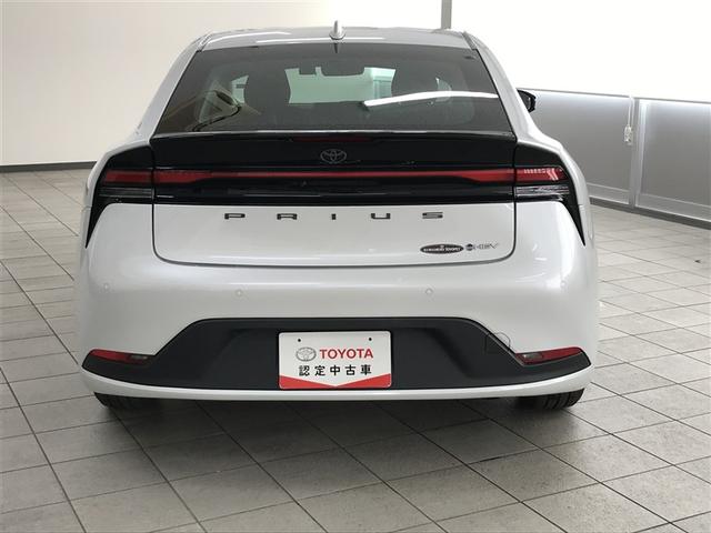 プリウス U プリクラッシュセーフティー ABS 地デジ 100V バックモニター クルコン 盗難防止装置 LEDライト アルミホイール ETC付 ドライブレコーダー スマートキ テレビ キーレス サイドエアバッグ(8枚目)