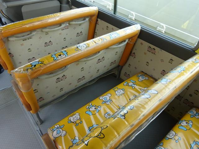 幼児専用車 大人3人幼児49人 オートマ ナビ バックカメラ(14枚目)