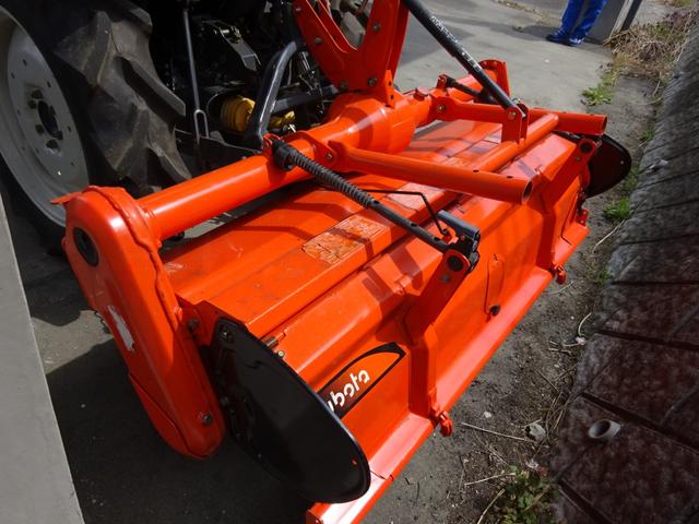 国産車その他 他 日本 クボタ トラクター ｋｔ２４ キャビン付 フロントローダー ロータリー付 ｃｄ 238 7万円 平成8年 1996年 宮城県 中古車 価格 Com