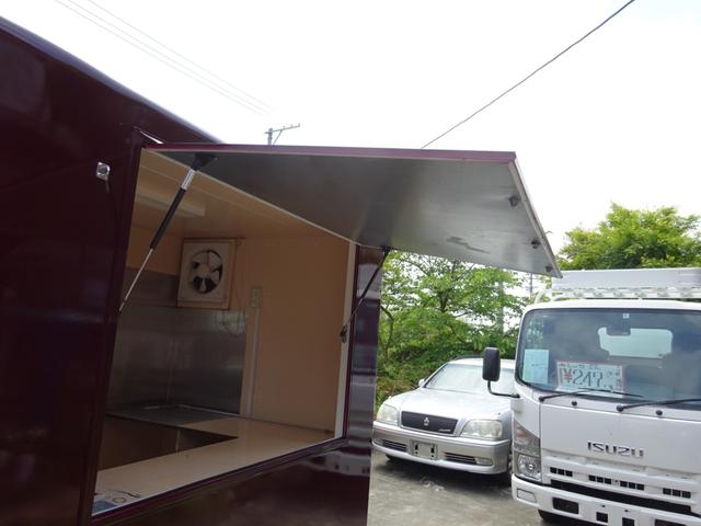 キャリイトラック 移動販売車　ＡＴ　Ｂカメラ　換気扇　シンク　キッチン台（9枚目）