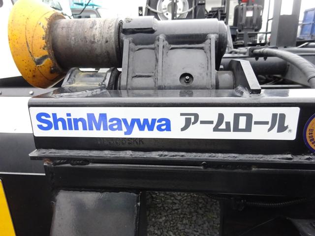 アームロール 3.75t 脱着装置付コンテナ専用車 ターボ 6速マニュアル(14枚目)