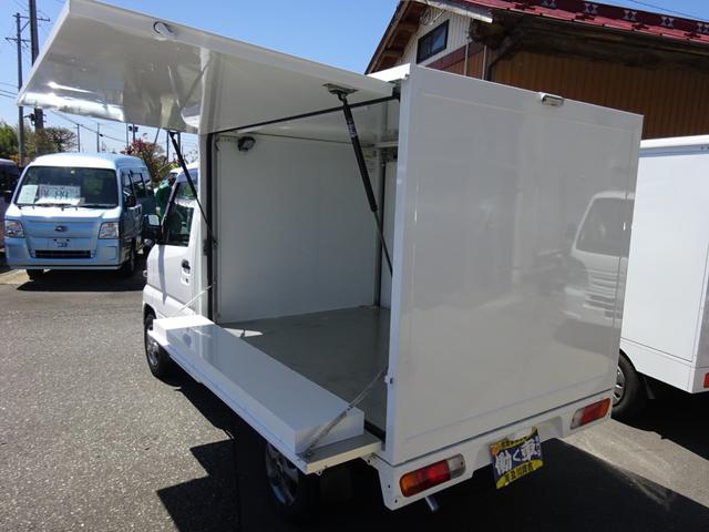 ミニキャブトラック 　移動販売車　左右跳ね上げ式　１００Ｖ電源コンセント差込口　フロアオートマ　アルミホイール　エアコン　パワステ　エアバック（11枚目）