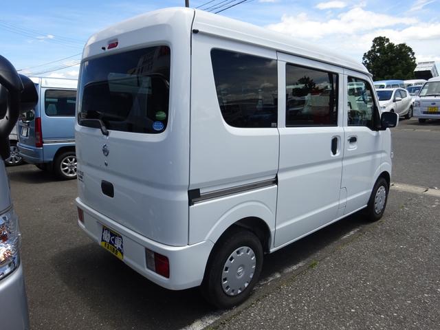 日産 ＮＶ１００クリッパーバン