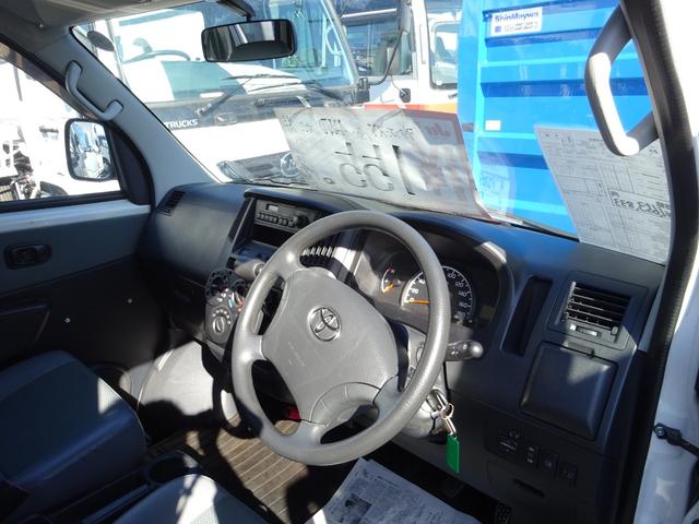 GL 4WD キーレス AMFMラジオ エアコン パワステ パワーウィンドウ ABS 運転席助手席エアバック 両側スライドドア(35枚目)