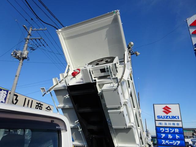 日野 デュトロハイブリッド