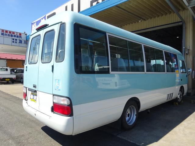 リエッセII 　福祉車両　２４人乗り　リアリフト付き　車いす１台固定　フロアオートマ　ワンオーナー（4枚目）