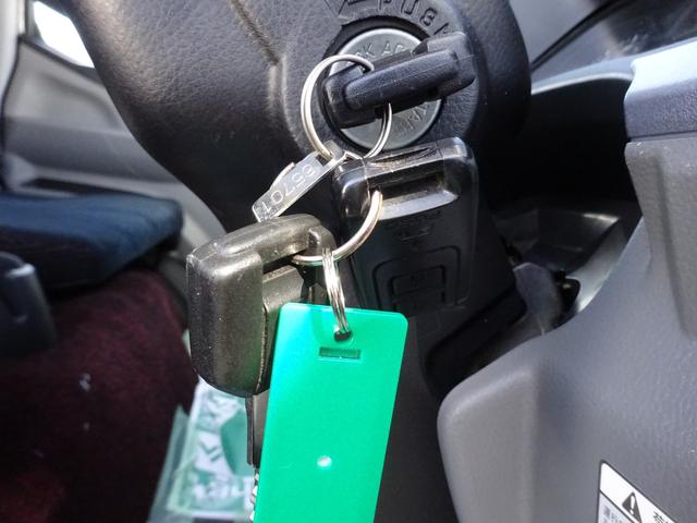 キャンター 　セルフローダー　積載車　３．１ｔ　オートマ　極東フラトップゼロ　リモコン付き　ナビＴＶ　Ｂｌｕｅｔｏｏｔｈ　バックカメラ　キーレス　電動格納ミラー　衝突被害軽減ブレーキシステム（44枚目）