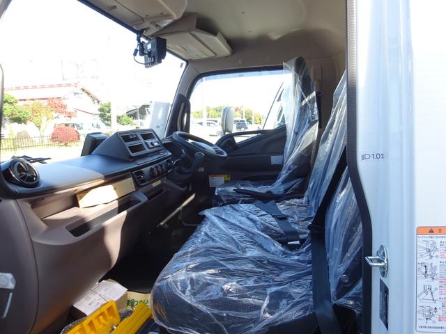 キャンター セルフローダー 積載車 3t 極東フラトップゼロ 荷台未使用 左右アオリ開閉 5速マニュアル 衝突被害軽減ブレーキシステム 左側電動格納ミラー スマートキー ETC フォグランプ バックカメラ(7枚目)