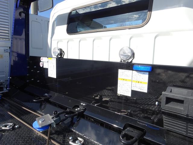 キャンター セルフローダー 積載車 3t 極東フラトップゼロ 荷台未使用 左右アオリ開閉 5速マニュアル 衝突被害軽減ブレーキシステム 左側電動格納ミラー スマートキー ETC フォグランプ バックカメラ(14枚目)