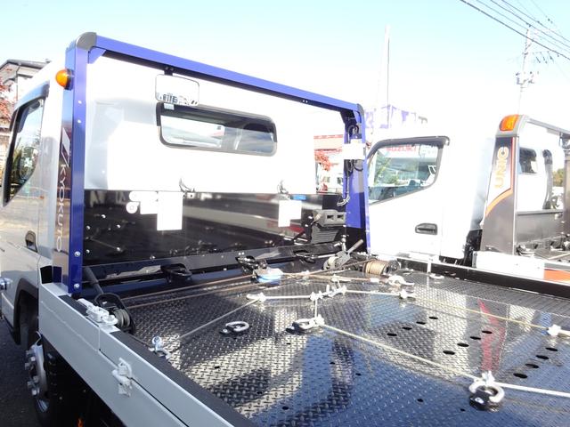 キャンター セルフローダー 積載車 3t 極東フラトップゼロ 荷台未使用 左右アオリ開閉 5速マニュアル 衝突被害軽減ブレーキシステム 左側電動格納ミラー スマートキー ETC フォグランプ バックカメラ(27枚目)