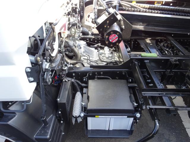 キャンター セルフローダー 積載車 3t 極東フラトップゼロ 荷台未使用 左右アオリ開閉 5速マニュアル 衝突被害軽減ブレーキシステム 左側電動格納ミラー スマートキー ETC フォグランプ バックカメラ(30枚目)