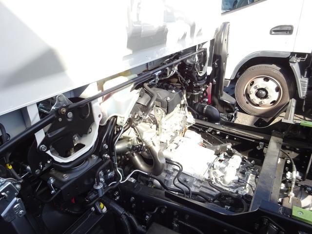 キャンター セルフローダー 積載車 3t 極東フラトップゼロ 荷台未使用 左右アオリ開閉 5速マニュアル 衝突被害軽減ブレーキシステム 左側電動格納ミラー スマートキー ETC フォグランプ バックカメラ(32枚目)