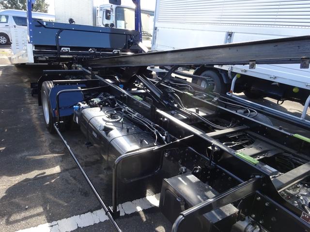 キャンター セルフローダー 積載車 3t 極東フラトップゼロ 荷台未使用 左右アオリ開閉 5速マニュアル 衝突被害軽減ブレーキシステム 左側電動格納ミラー スマートキー ETC フォグランプ バックカメラ(40枚目)