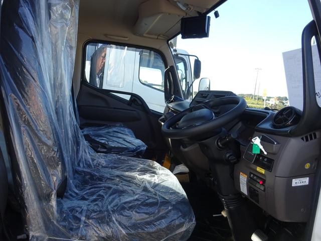 キャンター セルフローダー 積載車 3t 極東フラトップゼロ 荷台未使用 左右アオリ開閉 5速マニュアル 衝突被害軽減ブレーキシステム 左側電動格納ミラー スマートキー ETC フォグランプ バックカメラ(42枚目)