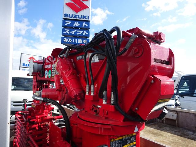 トヨエース 　４段クレーン　２．２ｔ吊り　平ボディー　２ｔ　５速マニュアル　ナビＴＶ　ドライブレコーダー　左側電動格納ミラー　フォグランプ　アウトリガー　小型トラック荷台内架装用ユニッククレーン　ＵＲＵ２２４（23枚目）